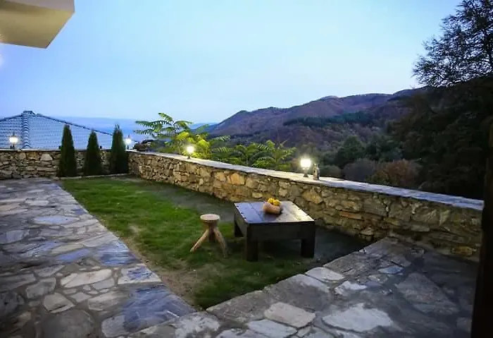 Къща за гости Yancheva